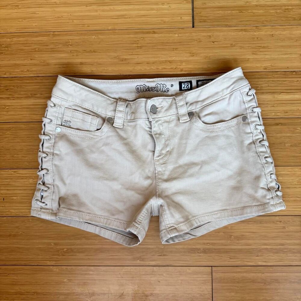 Miss Me Mid Rise Denim Shorts 28 Sand Beige Lace Up Side Detail Stretch